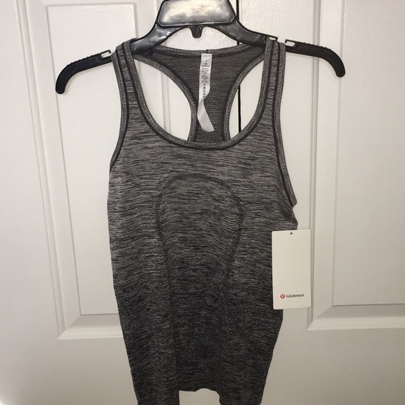 Lululemon Tech Racerback - Picture 6 of 7